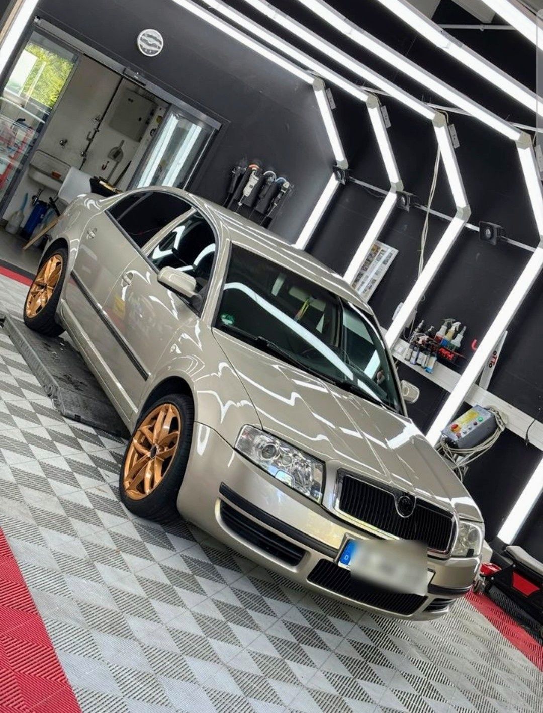 Skoda Superb 2005
