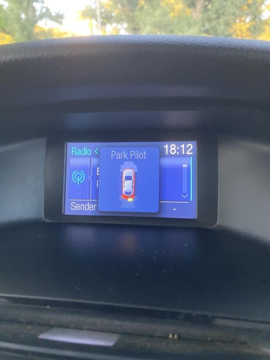 Продавам ford focus titanium