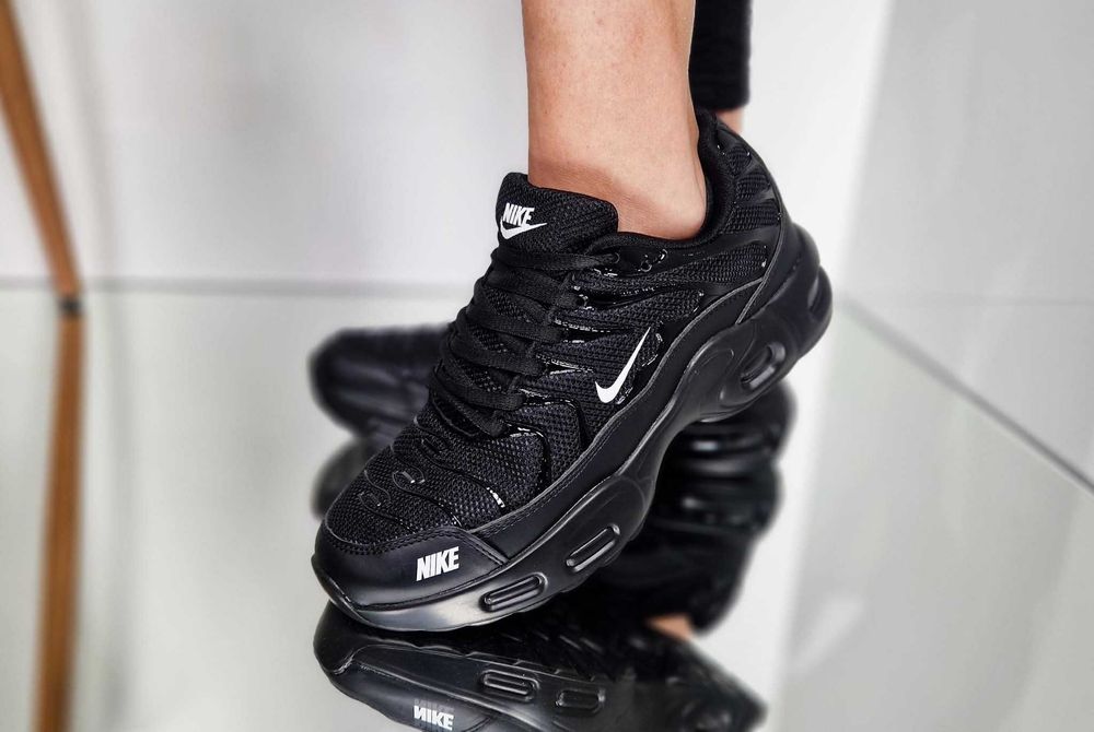 Нов модел дамски маратонки