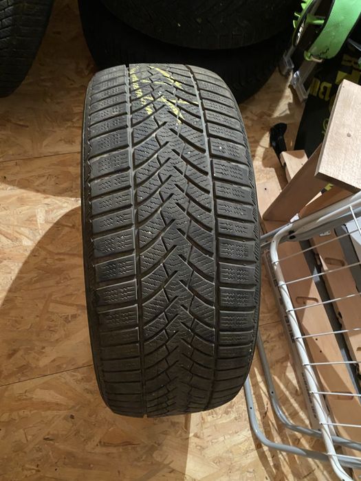 Anvelope iarna 225/50/R17 Semperit