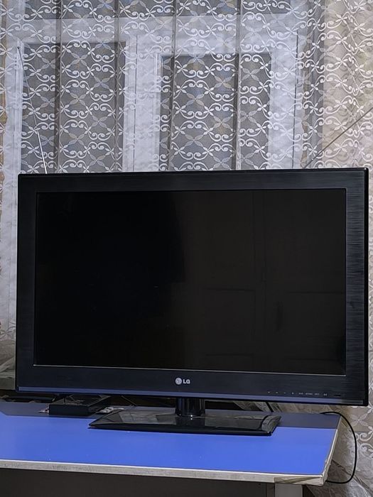 Televizor LG 32 32LS340T