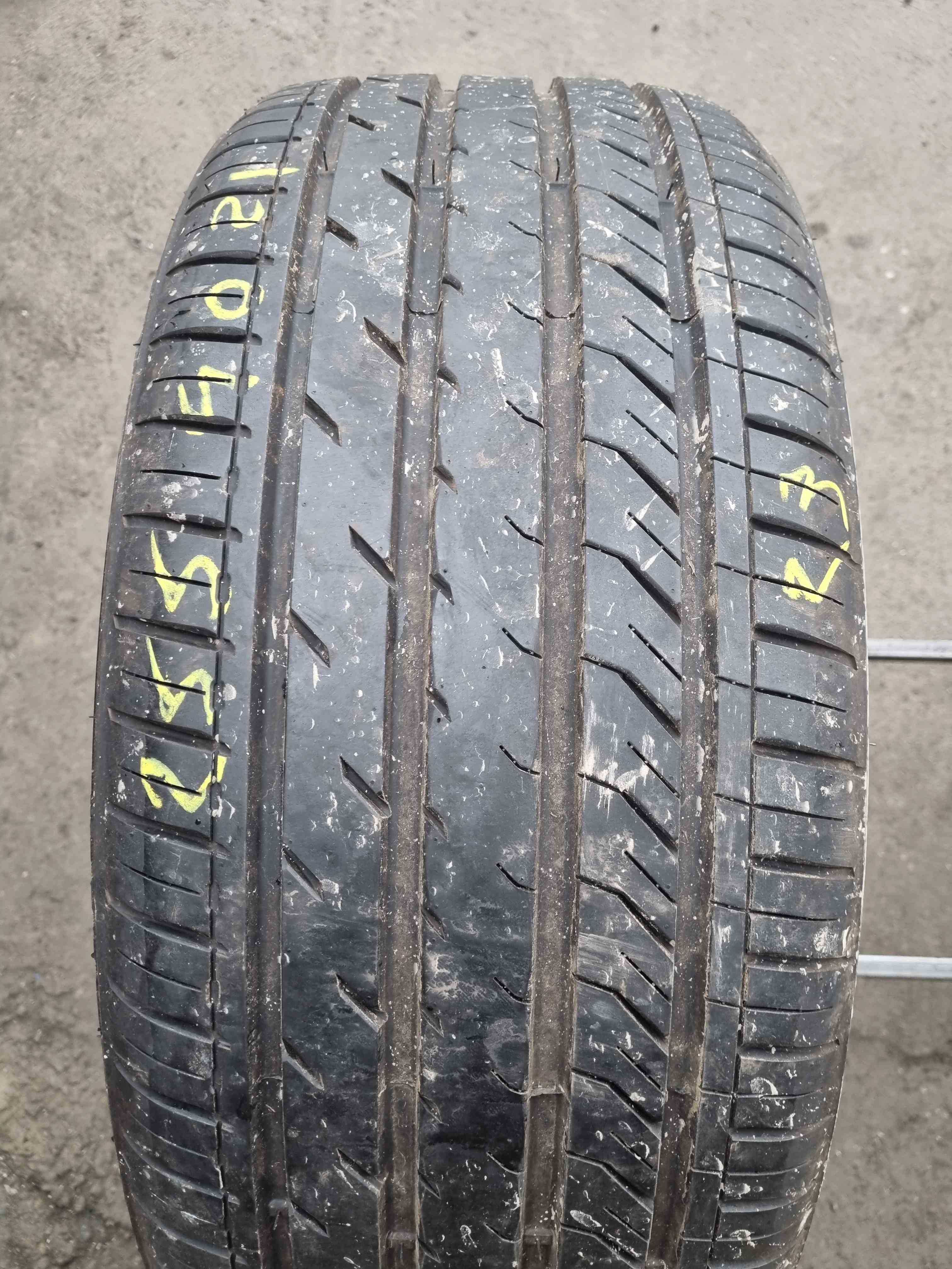 Anvelopa Vara 255/40 R21 DAVANTI DX640 - XL