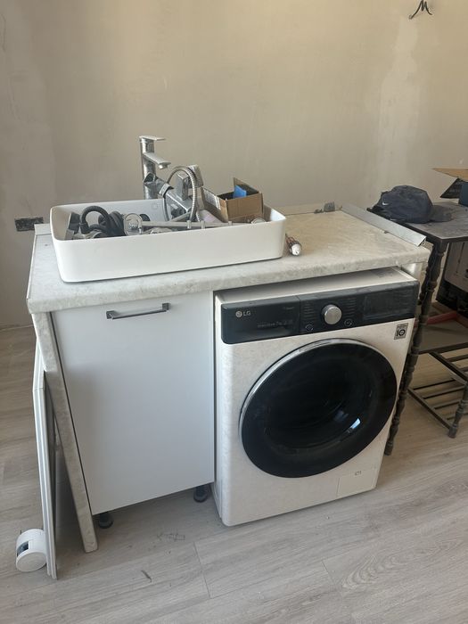 Продам тумбу с раковиной