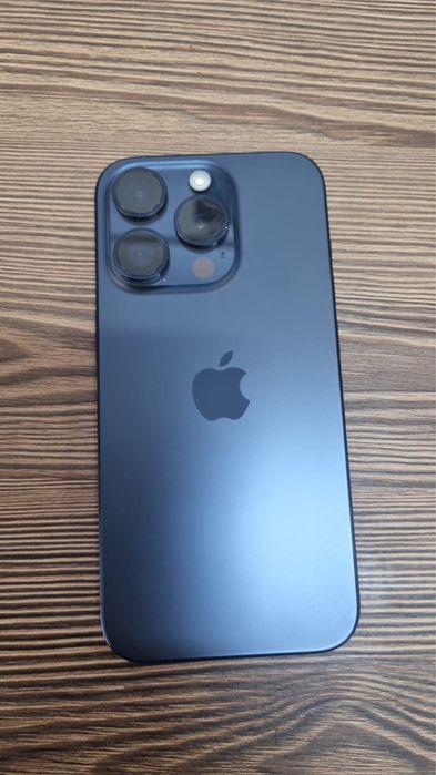 Iphone 15 pro 400 000 торг