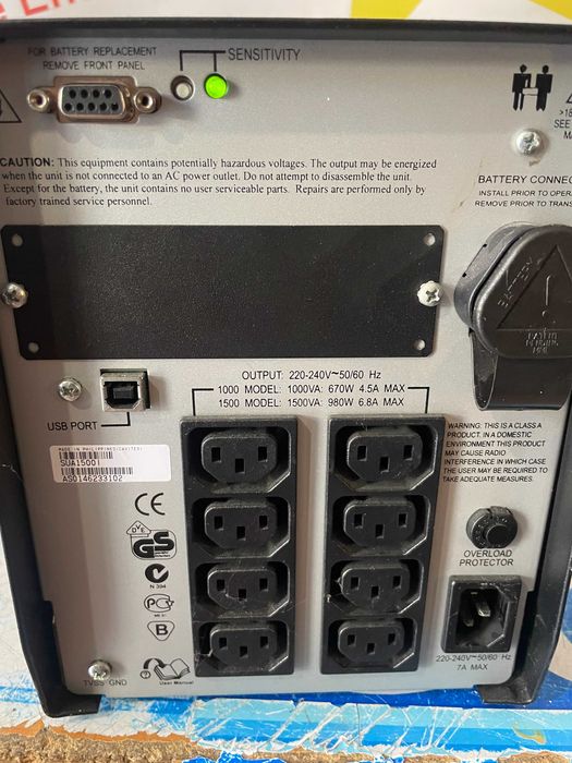 Sursa  curent  UPS APC 1500 VA