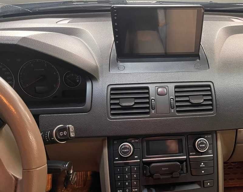 Volvo XC90 мултимедия GPS навигация