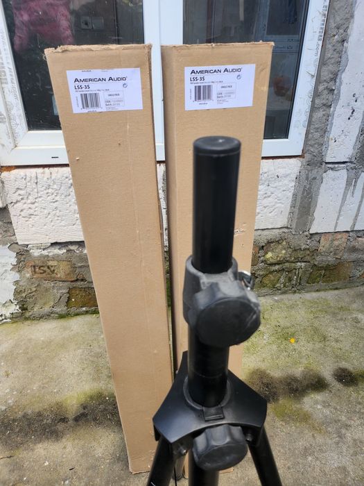 Vând stative/stendere Fbt noi