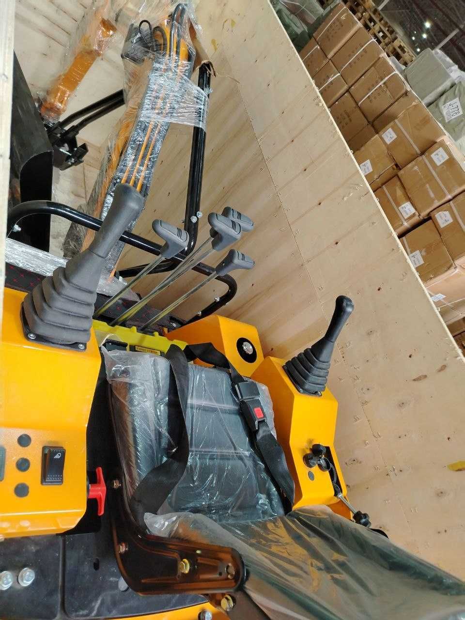 Mini Ekskavator (1.5t) + Perforator bilan! Tez va arzon sotiladi