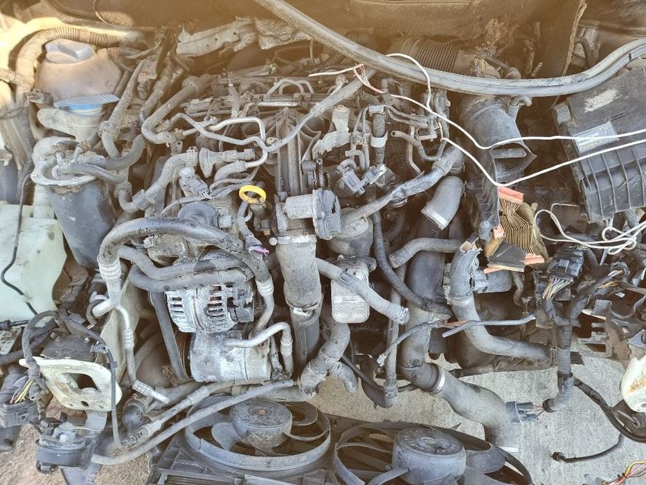 bara armatura spate stop stanga dreapta fete usi plafon termoflot racitor usa portiera stanga dreapta fata spate VW Touran facelift motor 2.0tdi dezmembrez