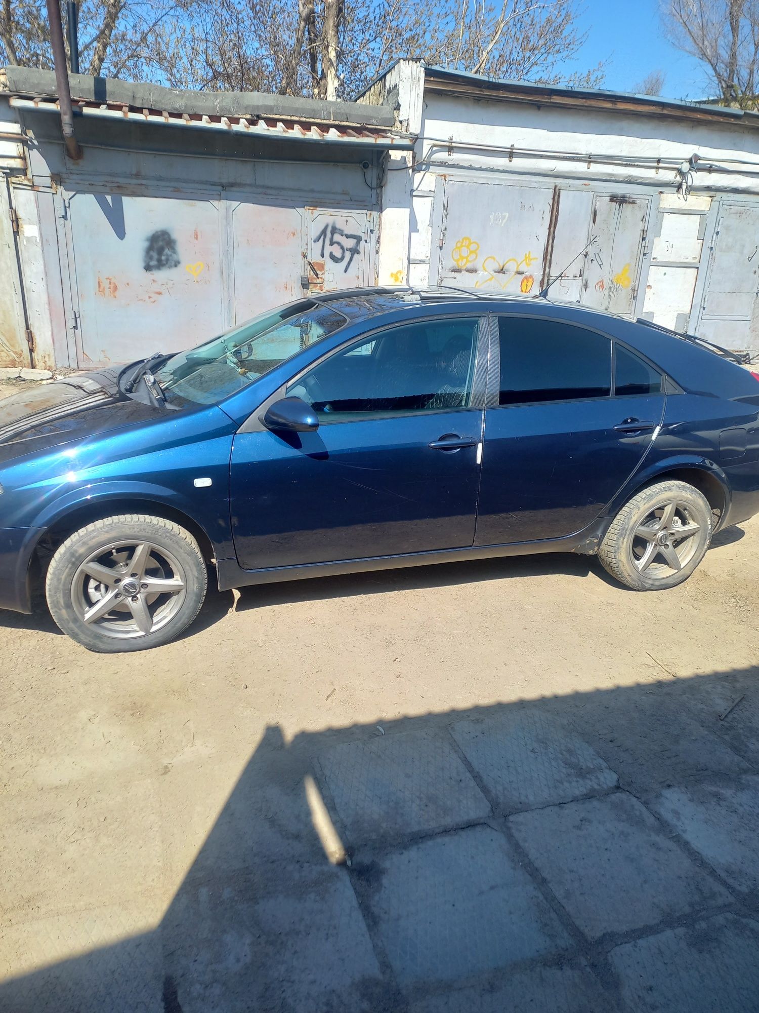 Продам Nissan primera P12.