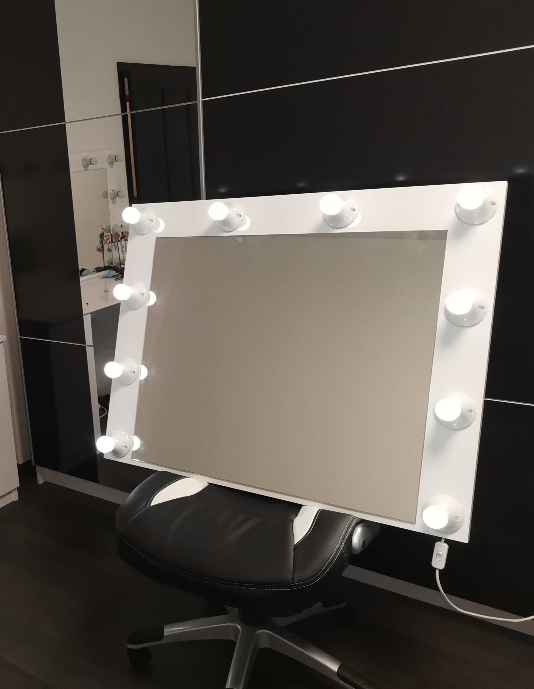 Огледало с осветление за фризьорски салони и професионален грим