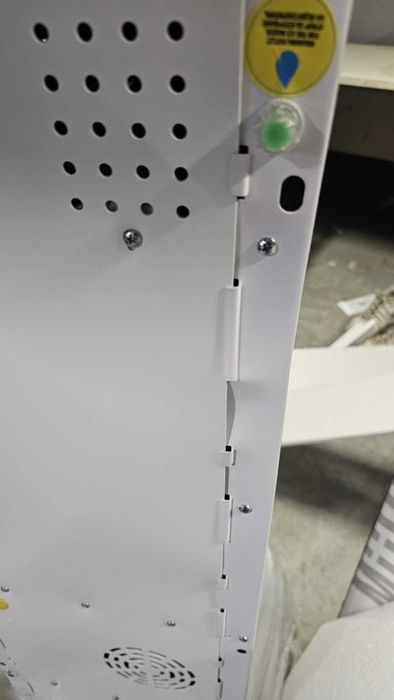 Диспенсър и ледогенератор 2в1 Muhler WDI-55CT, Транспортен дефект