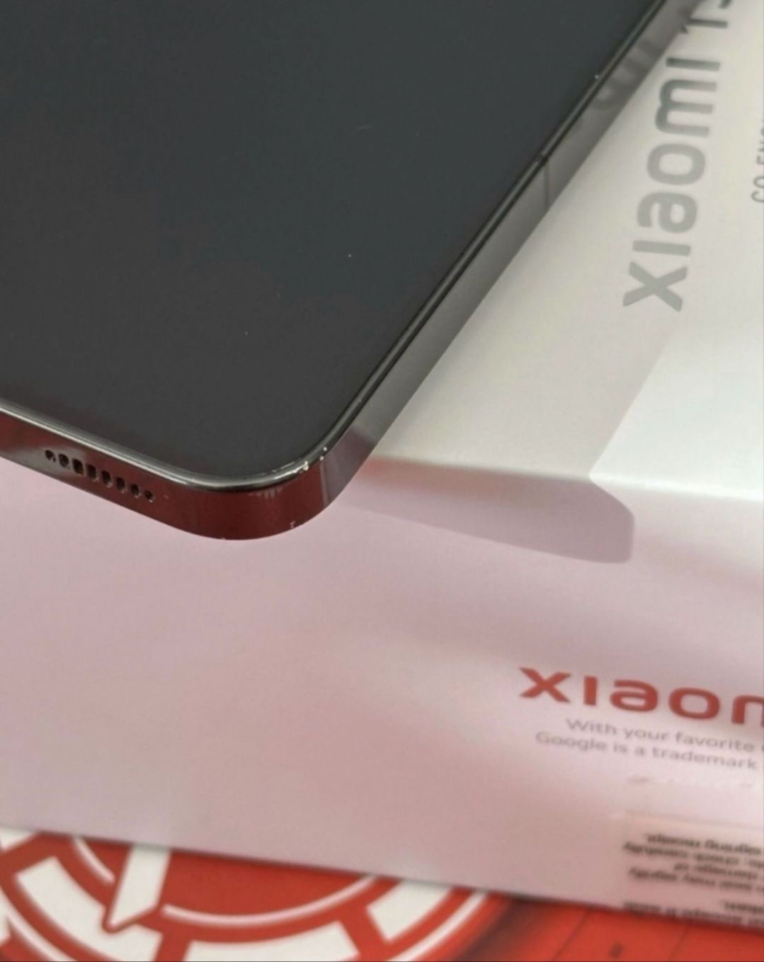 256GB Xiaomi 13 5G Гаранция Техномаркет до 2025г. Black / Черен