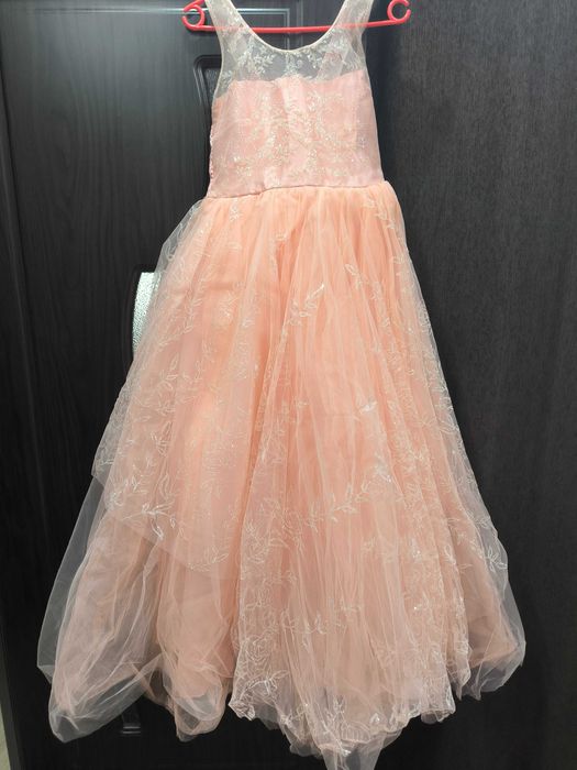 Детска рокля за официален повод