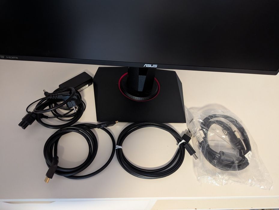 Monitor Gaming Asus 27"
