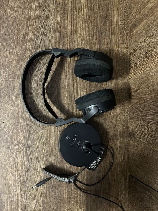 Безжични  слушалки SONY MDR-RF811RK HEADPHONES