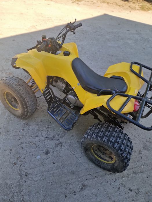 Atv 125 cc 3 +1 motor nou schimbat acum 2 zile electrica noua baterie