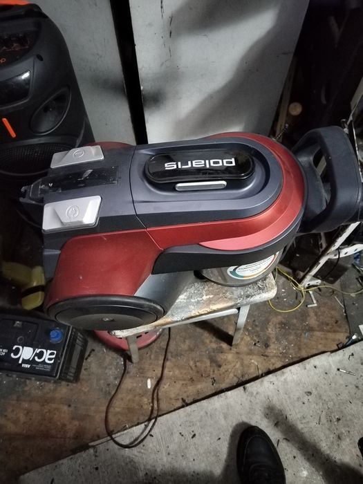 Продам пылесос Polaris