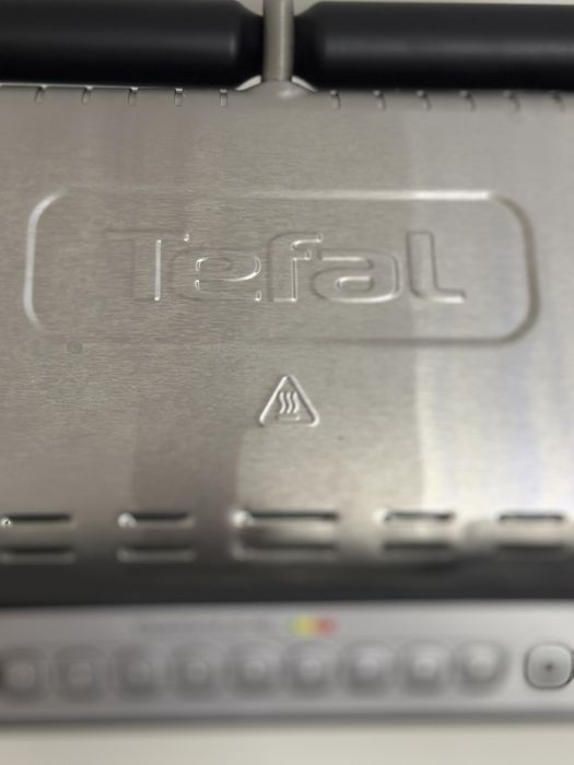 Tefal Optigrill + XL (4persoane) + tava de copt si caiet retete NOU