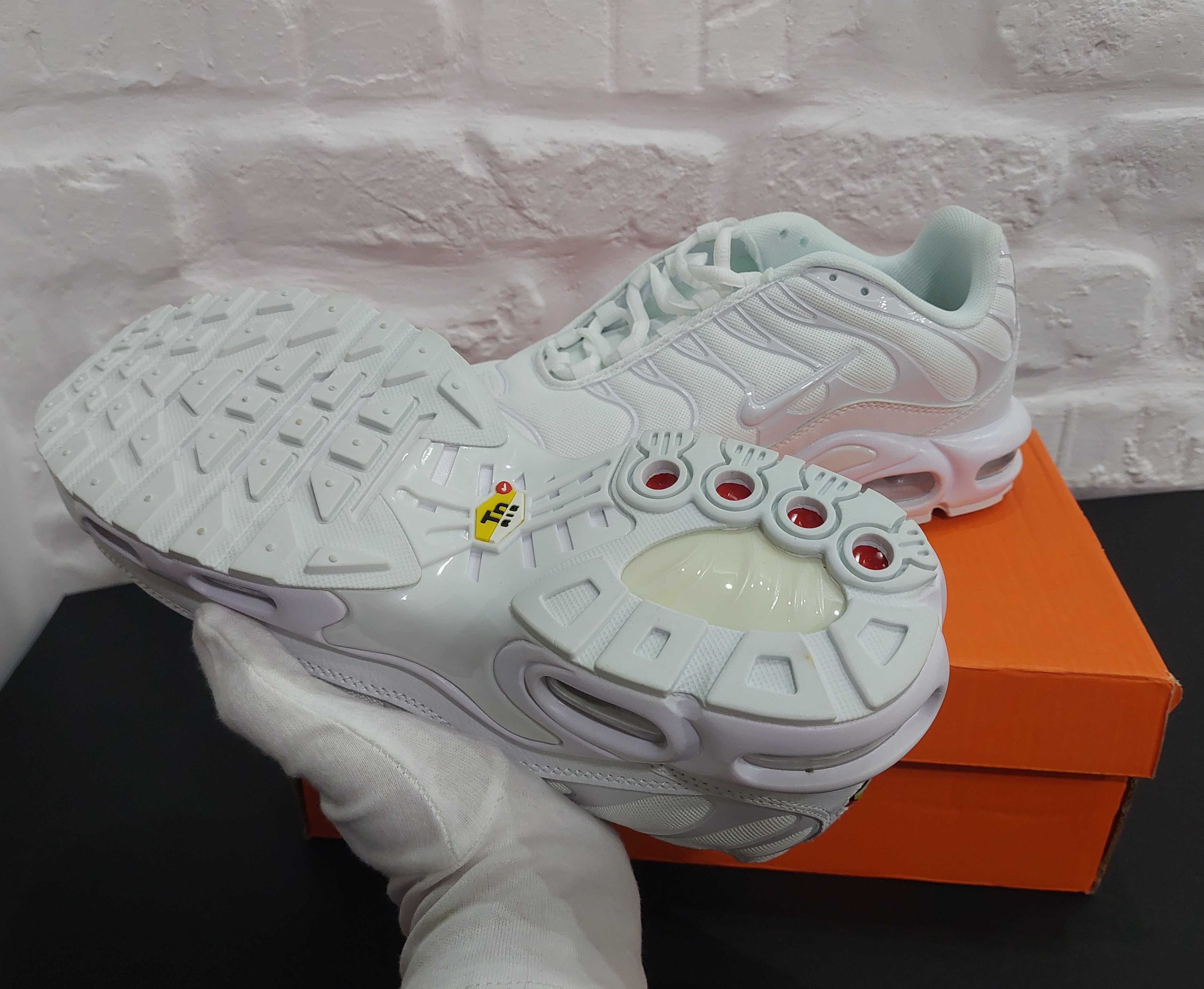 Nike Air Max Plus Tn - Triple White/All white EU 44