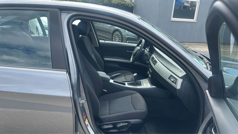 Bmw seria 3 318i e90 benzina