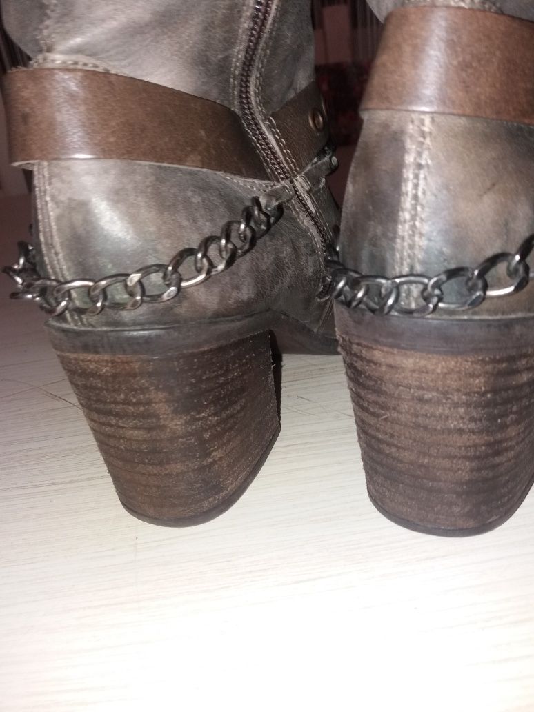 Дамски ботуши и боти НАМАЛЕНИЕ!
