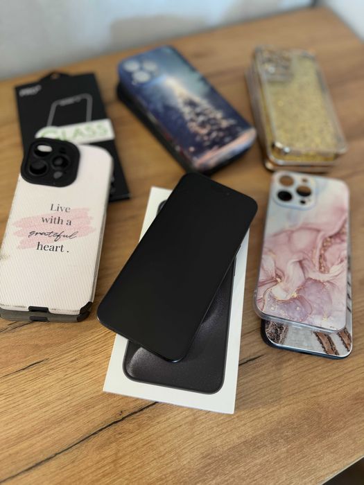 iPhone 15 Pro Max 256GB – stare impecabilă + accesorii