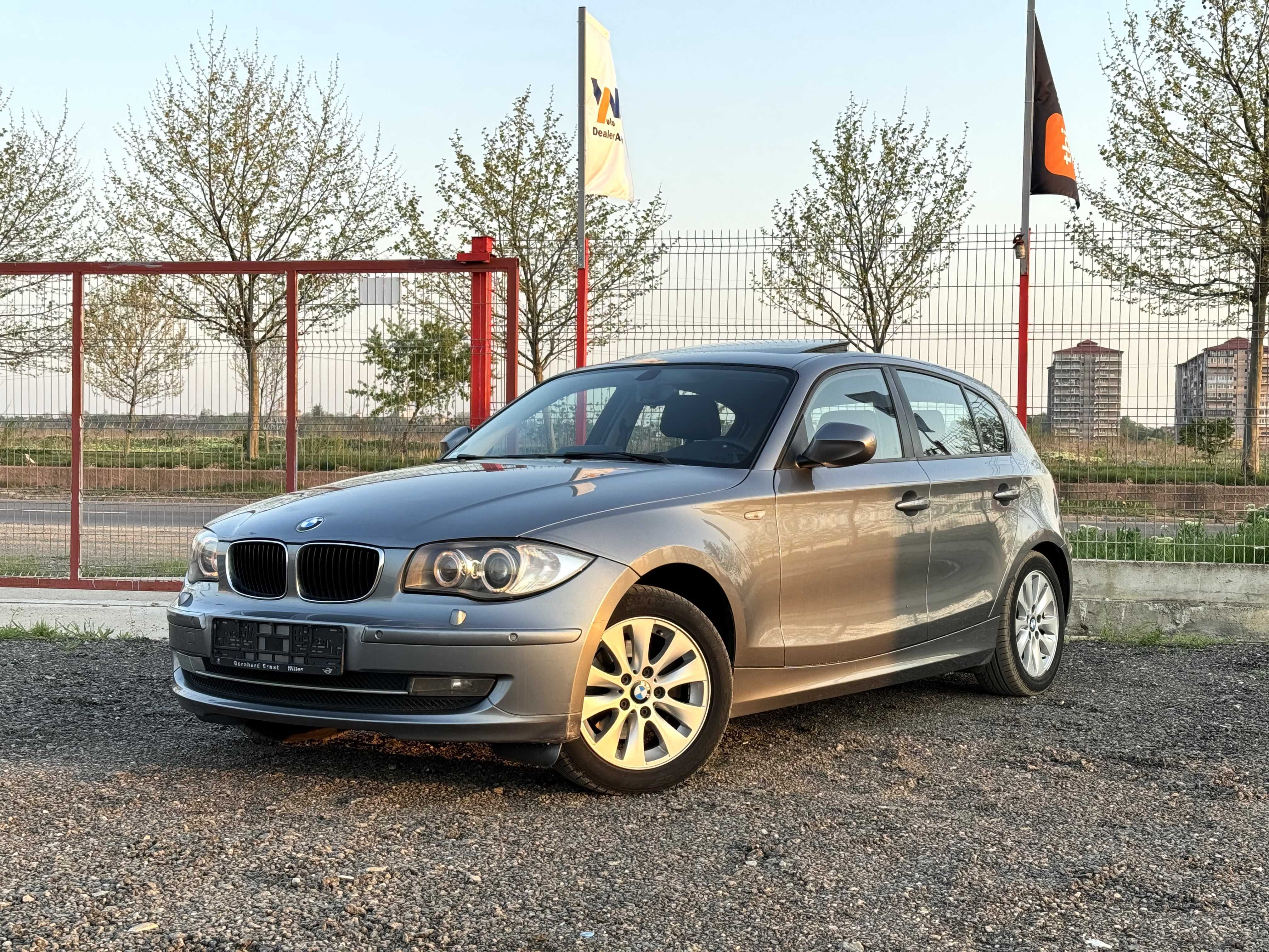 BMW 120d 177cp/Garantie/Automat/Trapa/Navi/Posbilitate rate/Avans 0