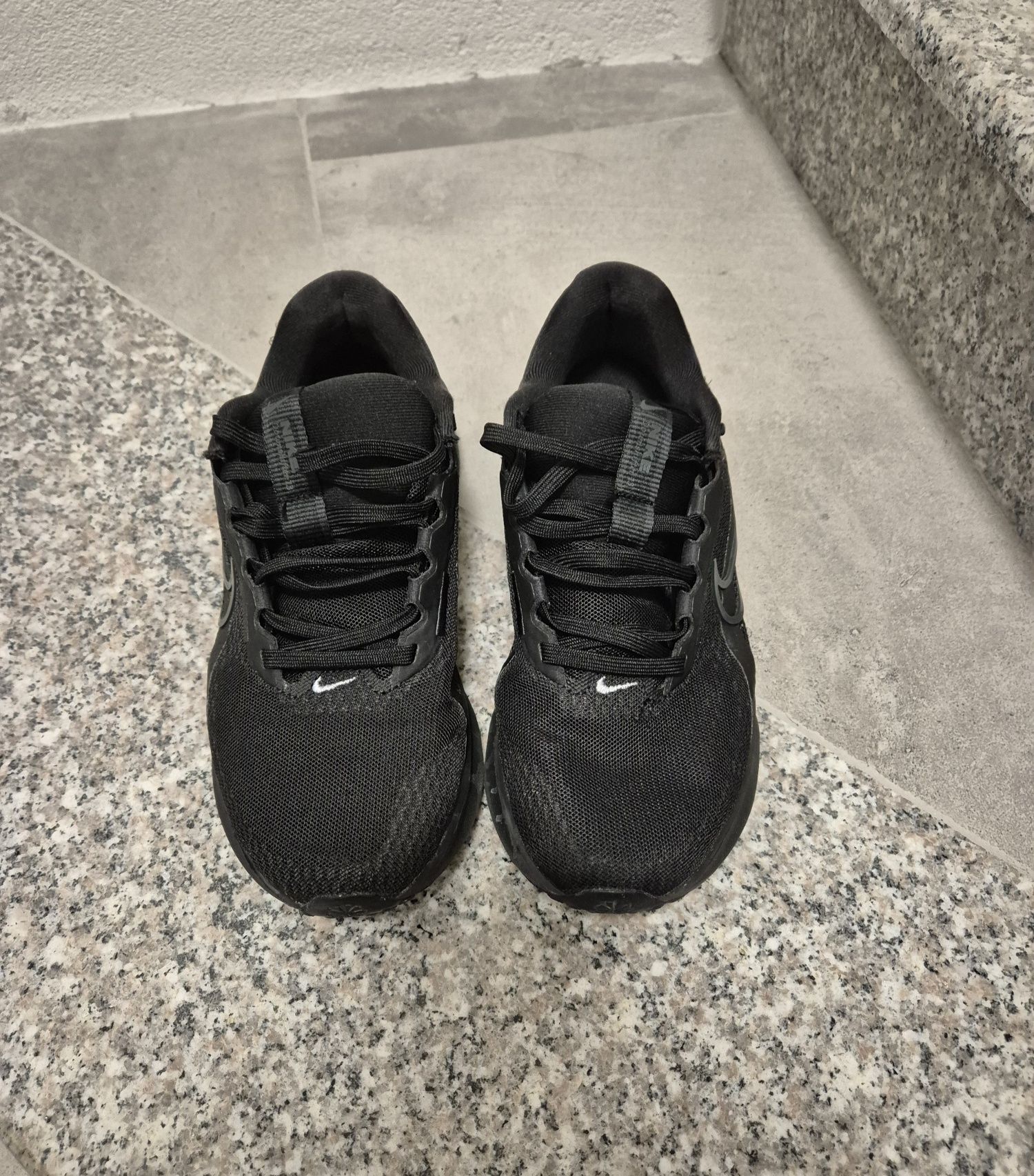 Унисекс маратонки Nike