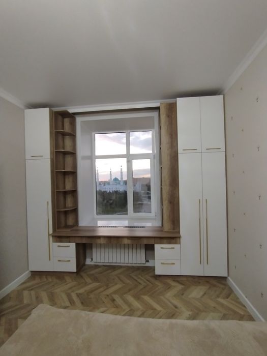 Специалисть  сборке и установке интерьеров