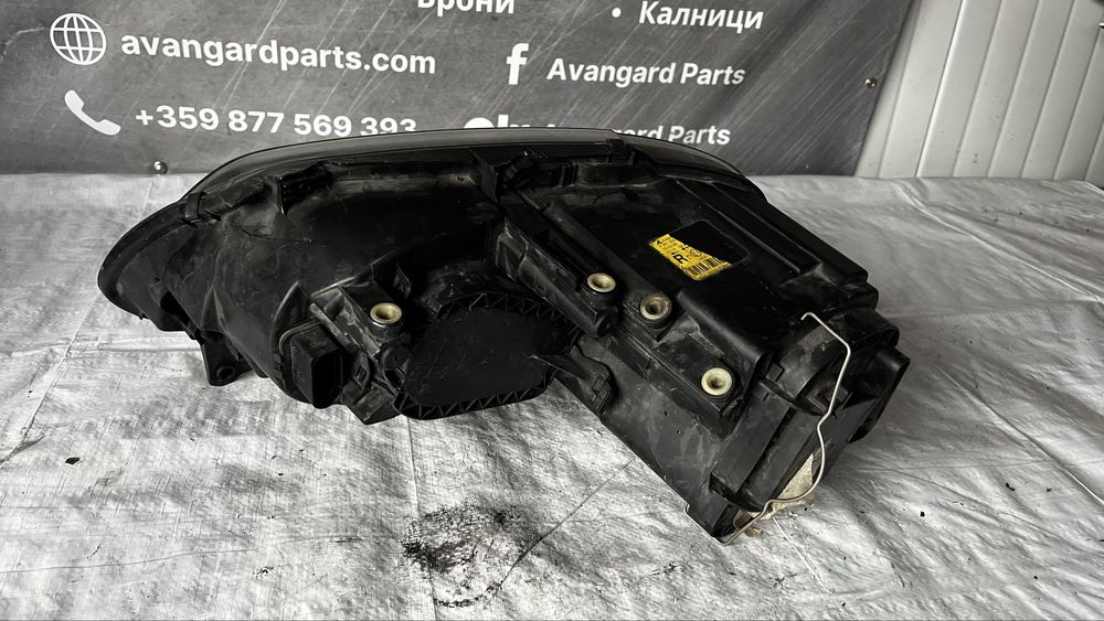 Volkswagen Caddy 2003- десен фар