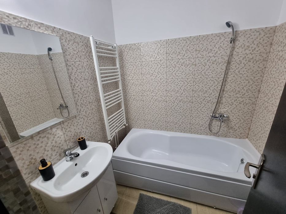 Regim Hotelier, Apartament o Camera 350€ Luna