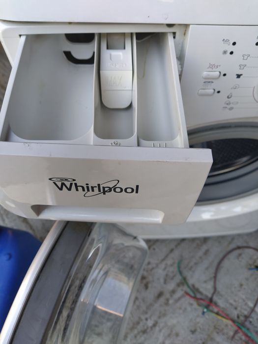 Пералня ' whirlpool ' за части.