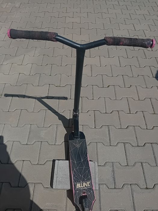 Vand trotineta freestyle custom Blunt one s3