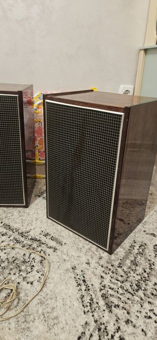 Boxe magnetofon  kastan