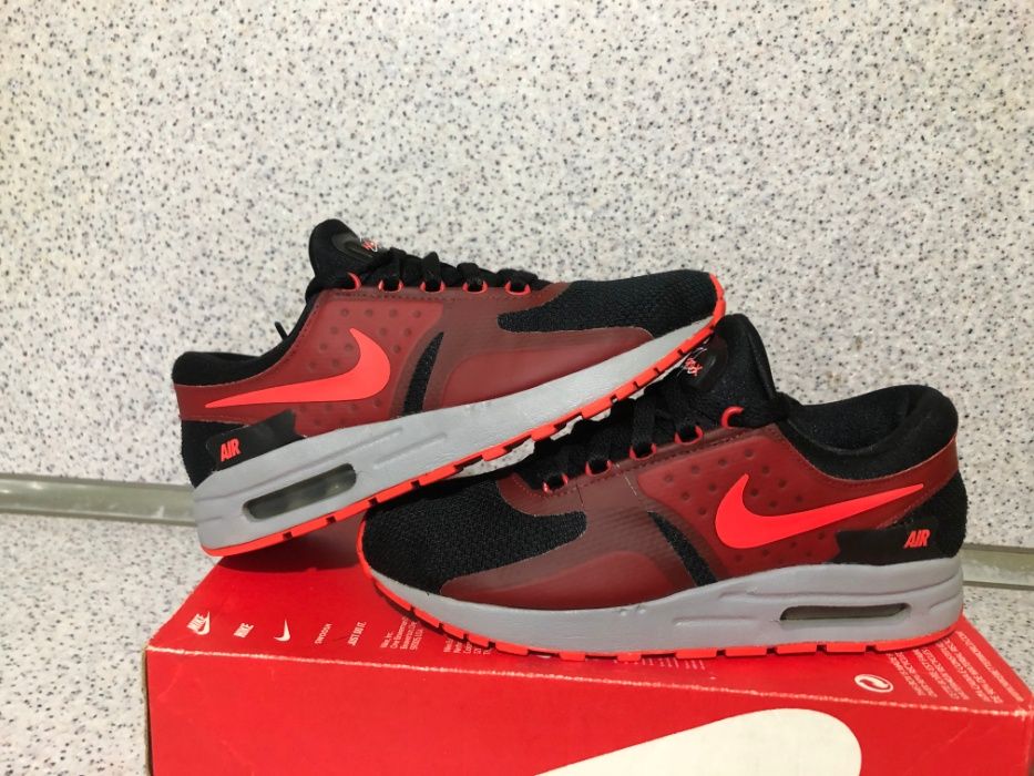 ОРИГИНАЛНИ *** Nike Air Max Zero Essential Bright Crimson