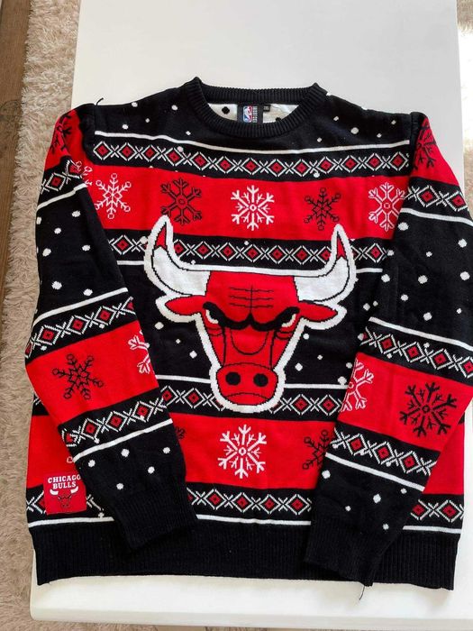 Коледни пуловери