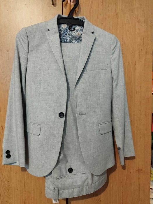 Costum baiat pentru banchet/nunta 11 ani 146 cm impecabil