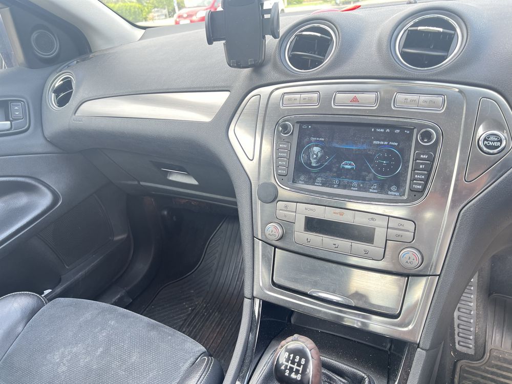 Ford mondeo titanium