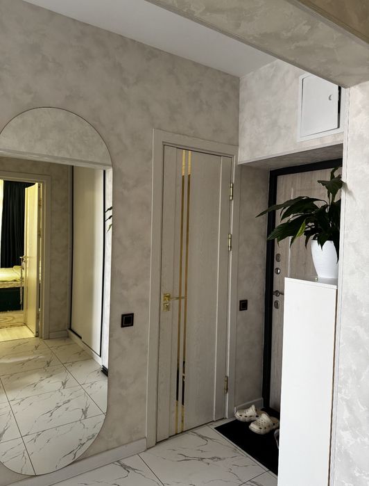 Продам квартиру на Юнусабаде Новастройка Хонсарой