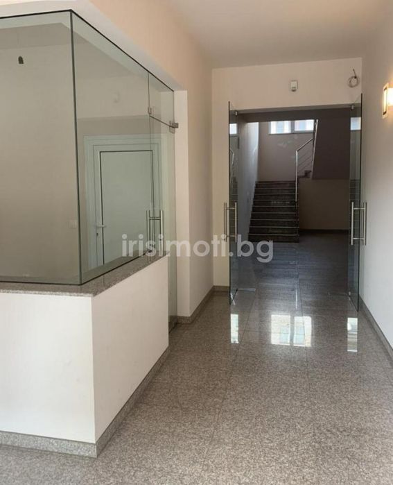 Продава се Четиристаен апартамент в София, Витоша - 317 кв.м за 1218 €/кв.м - Снимка #4