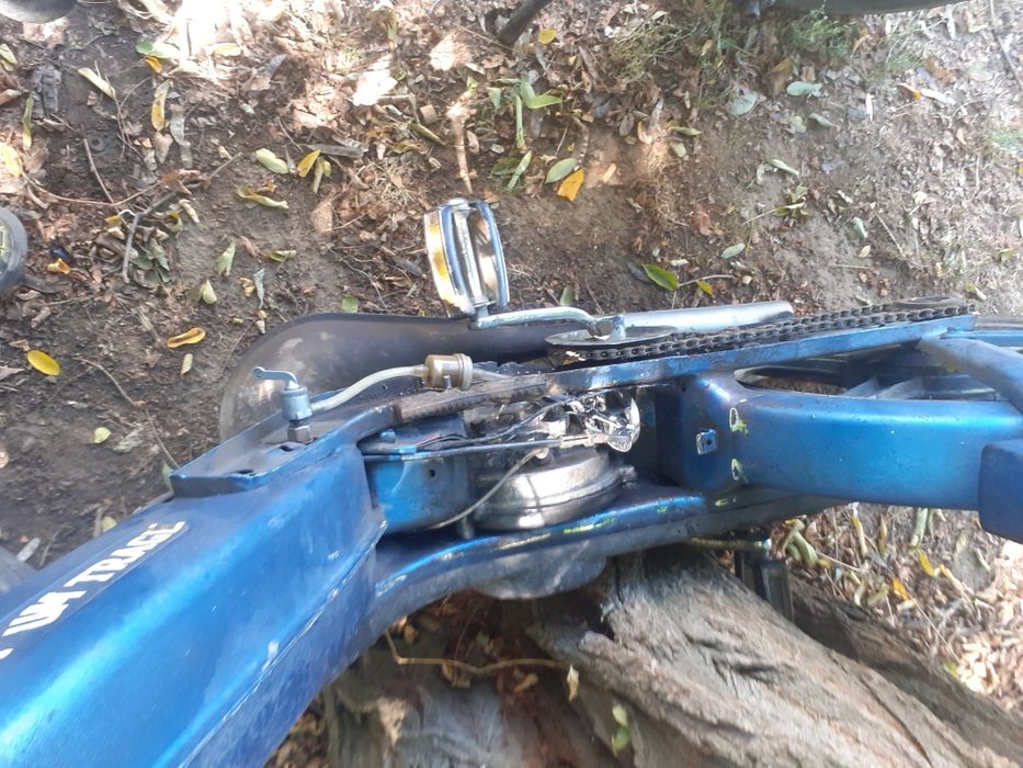 Vând 2 buc moped piaggio si