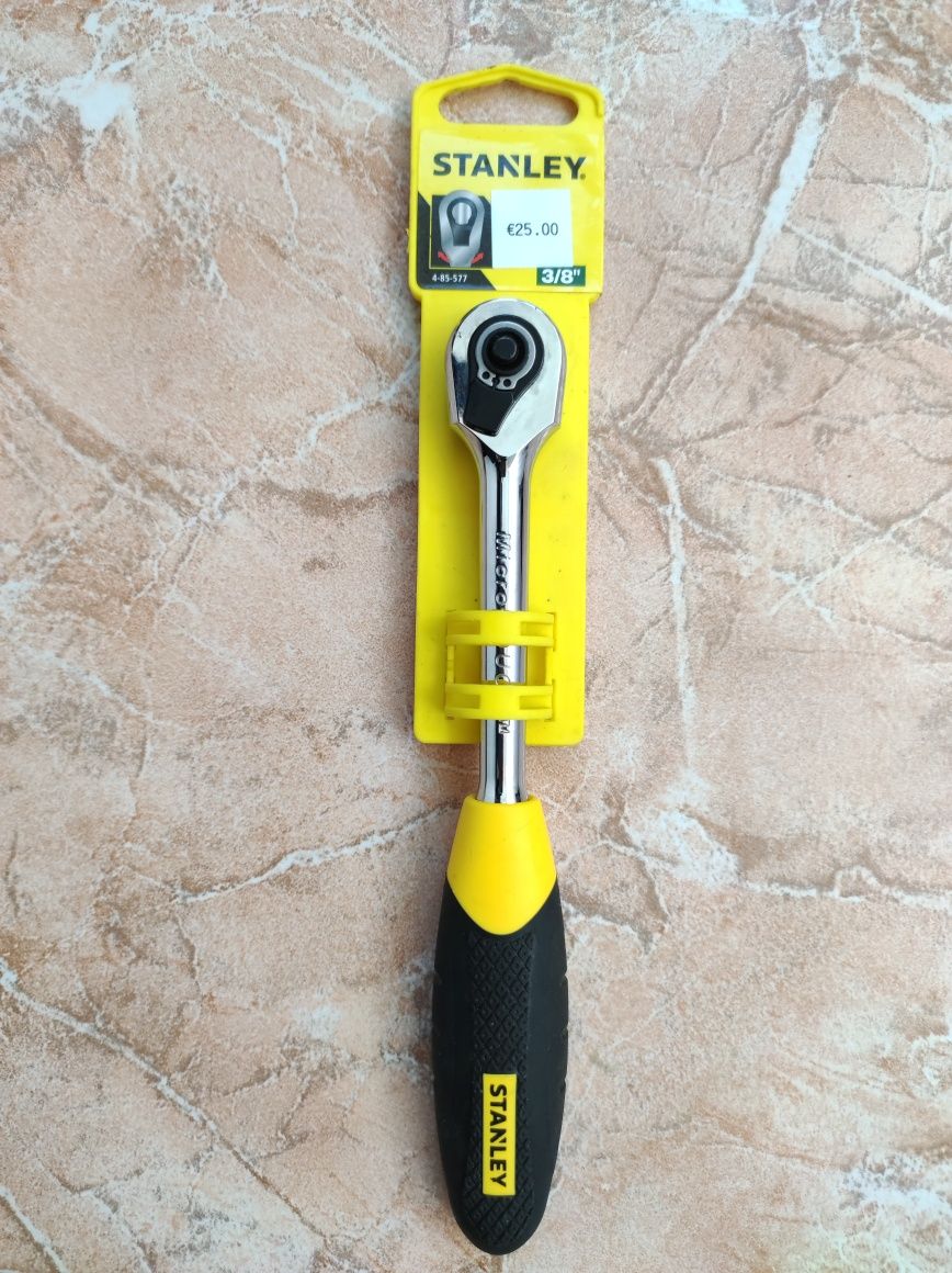 Cheie clichet pentru tubulare 3/8" Stanley