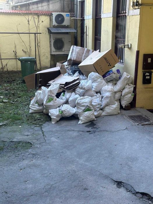 Decopertări gresie faianta demolari și transport moloz