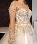 Vand rochie de mireasa cu corset ajustabil si trena