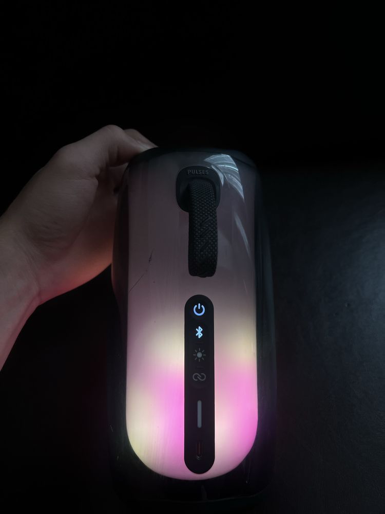 Продавам Jbl Pulse 5 в добро състояние!