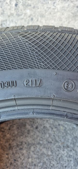 4 anvelope iarna Continental 235/65/17,ca si noi.Pretul este pe bucata