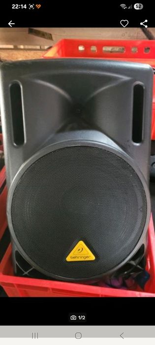 Boxa activa behringer b212d