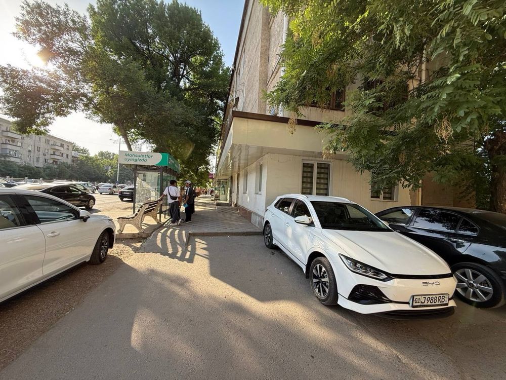 1 линия Хамза Аренда Нежилое помещение
