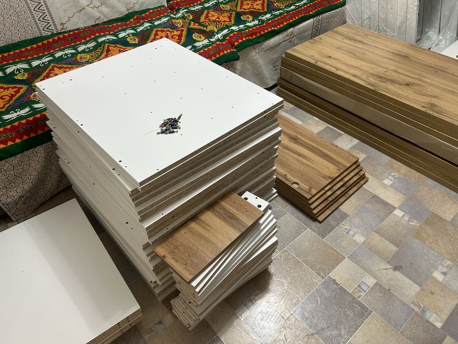 Кампютерный стол, мебельные материалы